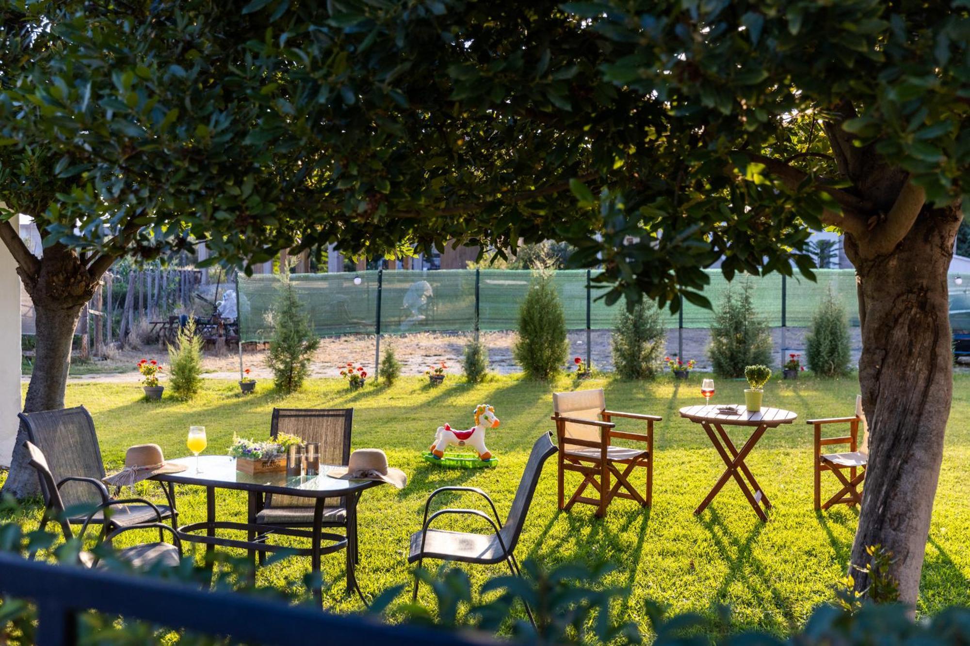 Sunny Studios 1 Mangana Екстериор снимка